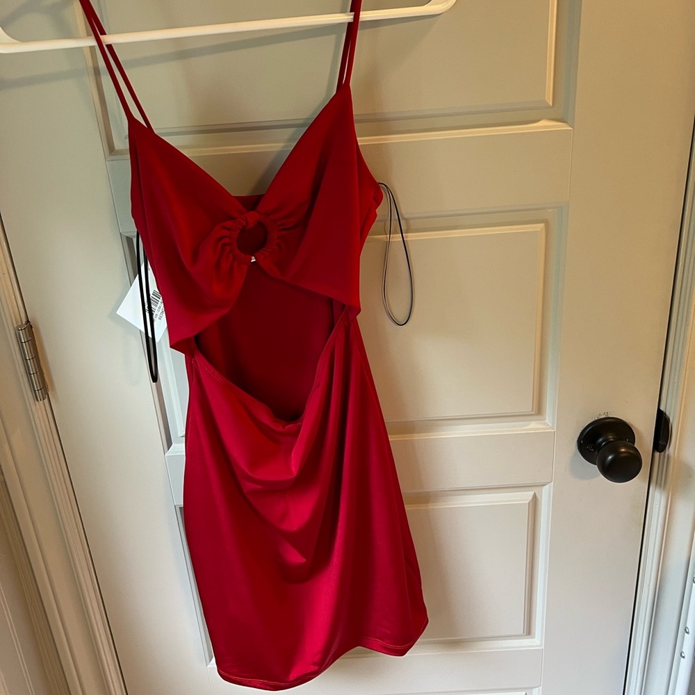 Caya dress in red